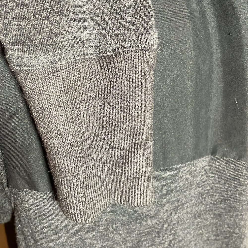 Calvin Klein women’s Fall blouse. - Picture 4 of 5